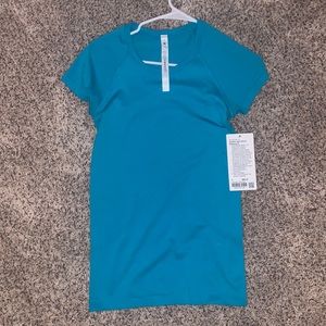 LULULEMON SWIFTLY TECH